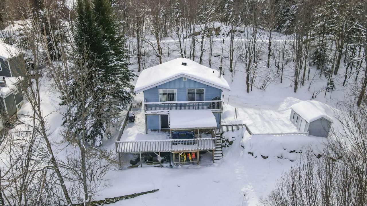 Villa Chalet Le Pélican à Lac-Supérieur Extérieur photo